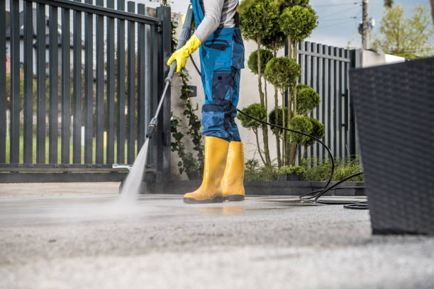 Why Choose Our Certified Pressure Washing Experts for Your Project Needs in Daly City, CA?